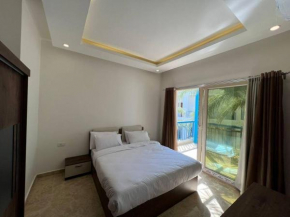 Elegant 2-Bedroom Suite Mirage Bay